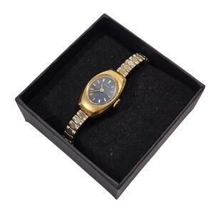 Timex Women’s Gold Tone Bracelet Watch 6.75" Wrist